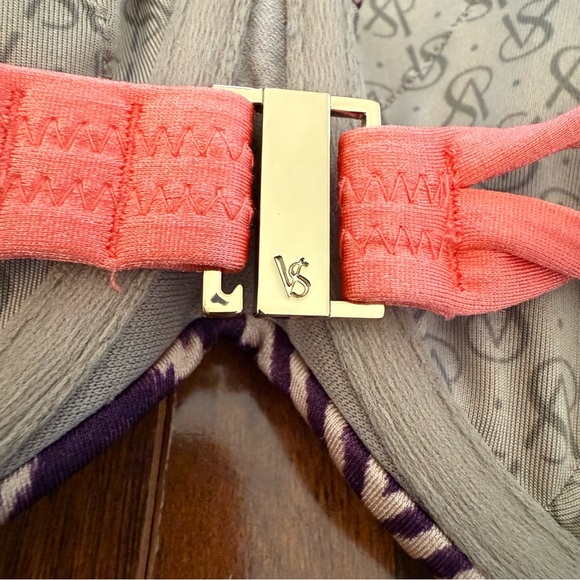 Victoria’s Secret 32D Bandeau Bikini Top Purple Ikat Tribal Strapless Swim 2014 - Picture 5 of 10